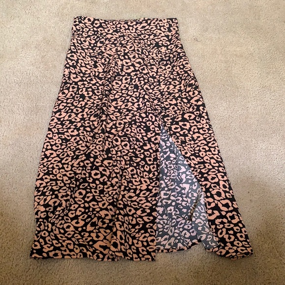 SHEIN Dresses & Skirts - Long animal print skirt